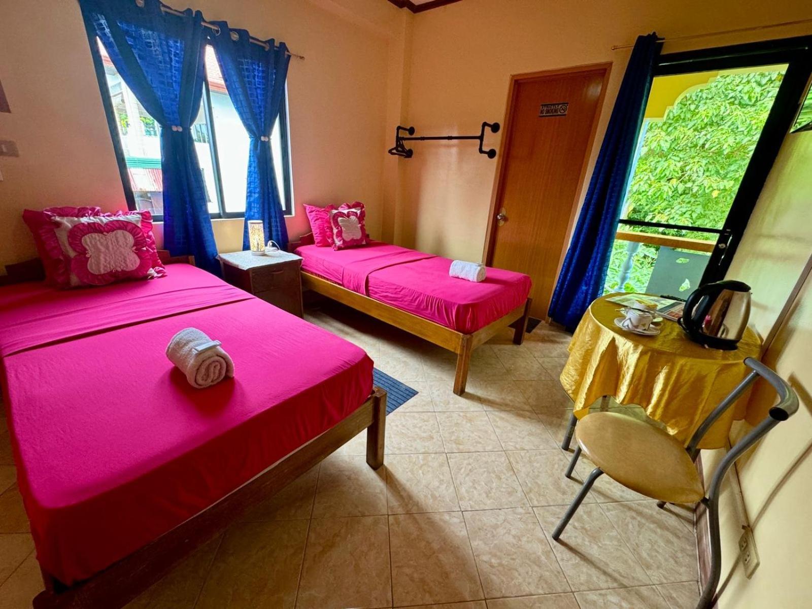 Ocean Breeze Inn Manoc-Manoc Szoba fotó